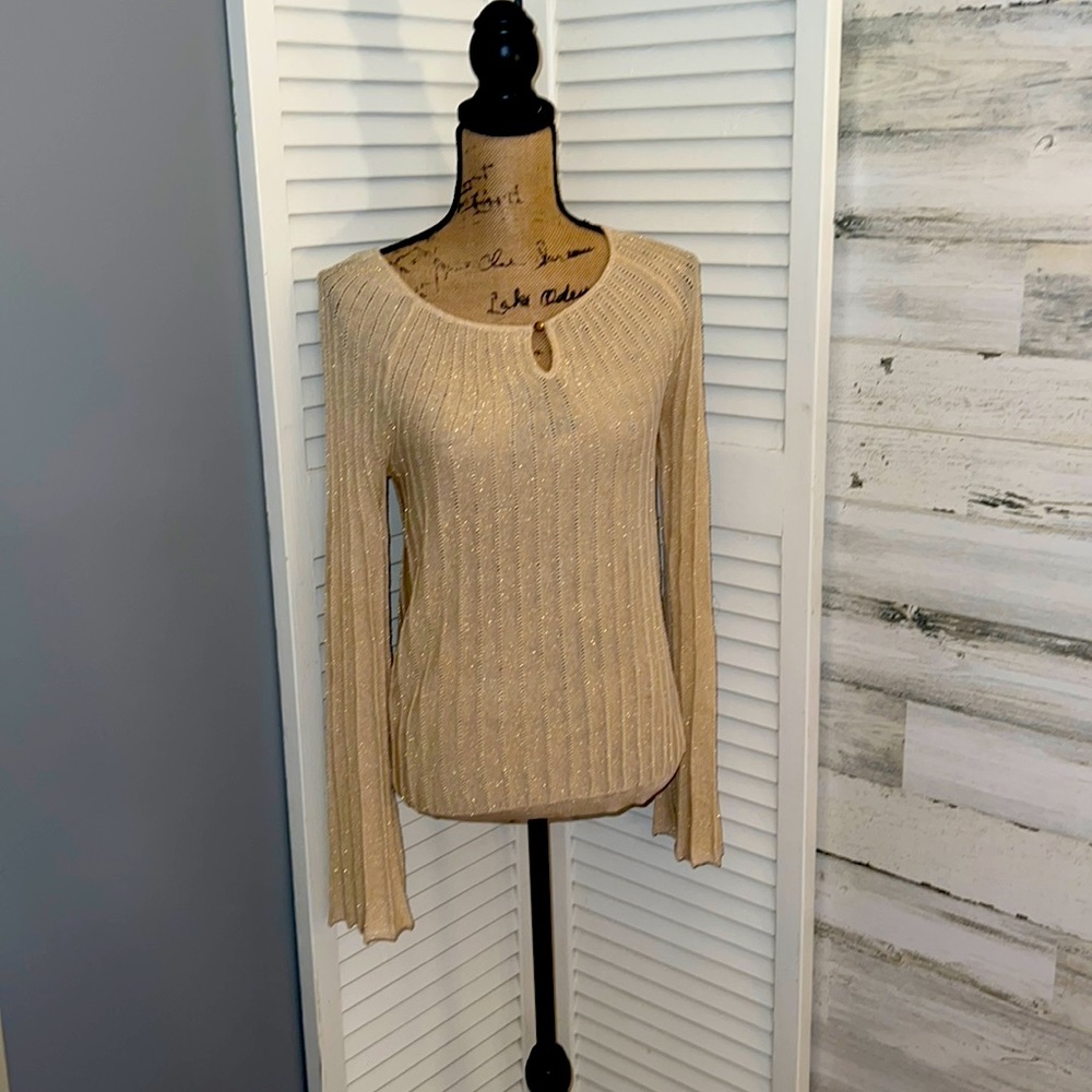 Apt 9 size small shirt